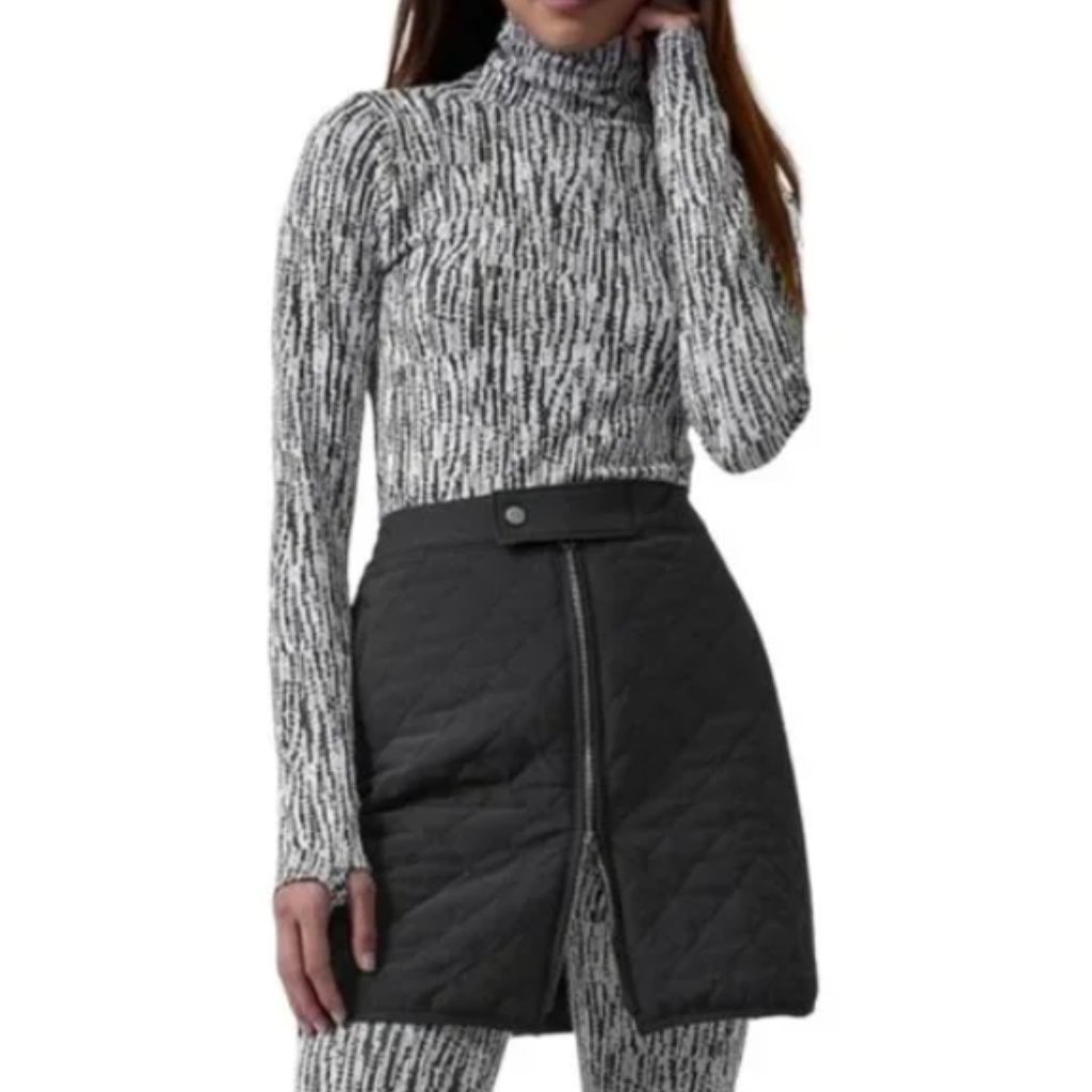 Athleta "Apres Ski Skirt" Quilted Puffer With Full Zipper
